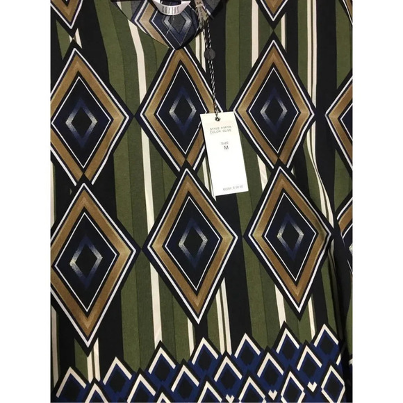 Womens NWT Kaktus Blouse Size Medium Earth Tones Asymmetric Hem Abstract - Picture 2 of 4